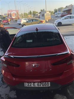 هیوندای ئەلەنترا